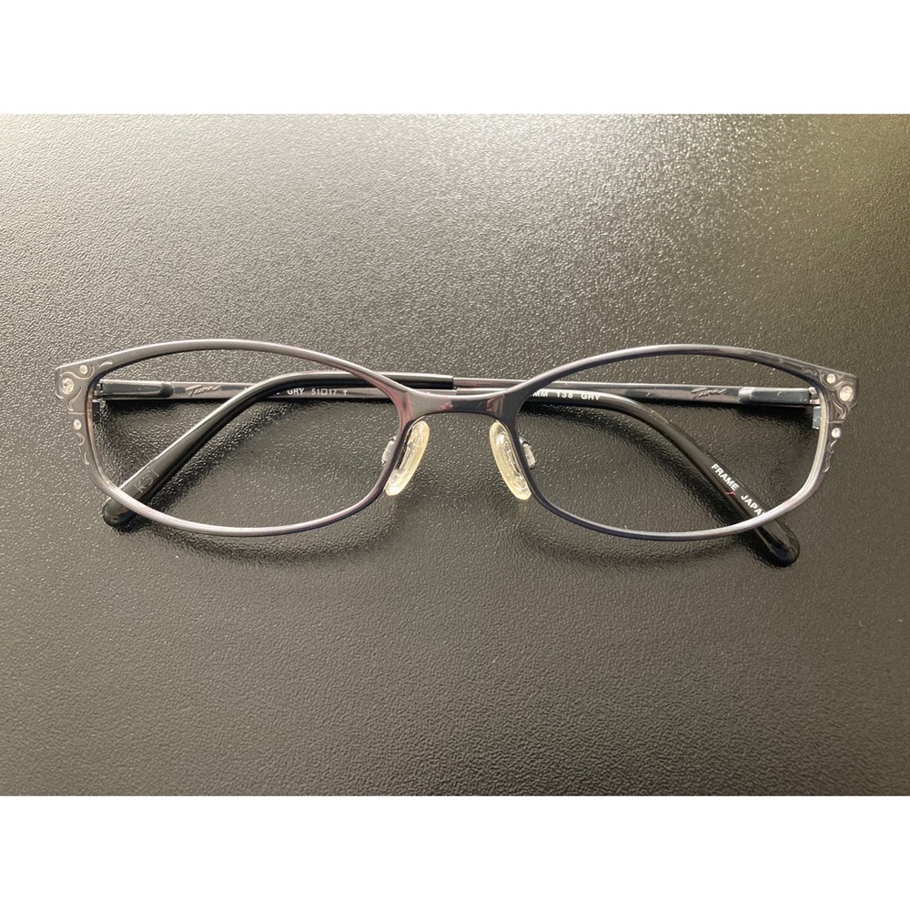 NWOT Tura 138 eyeglass frames, grey